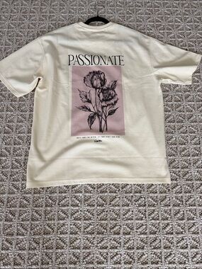 D&F Cream Short Sleeve Tee with Center Logo
